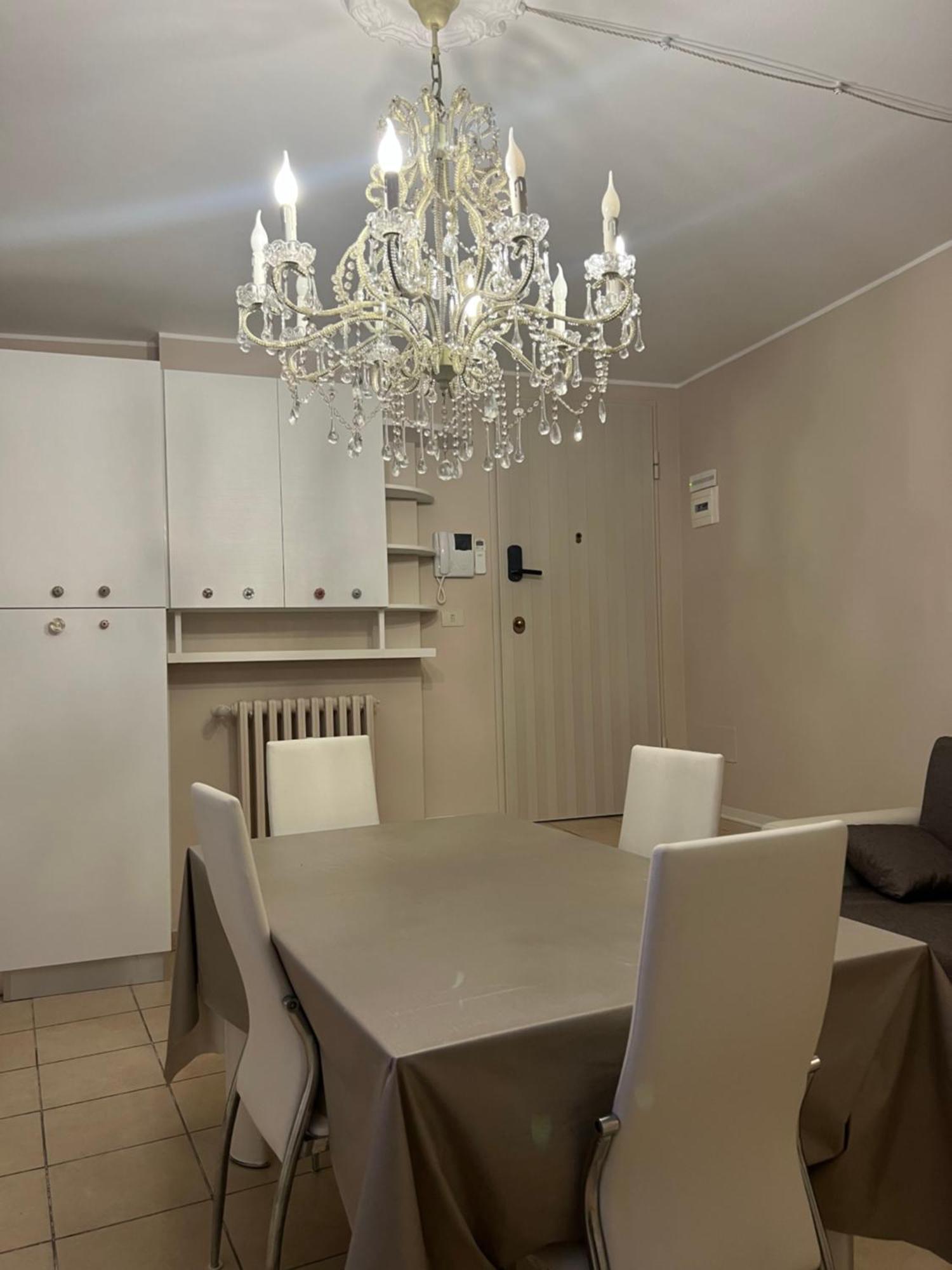 Tevere 20 House Monza Pokoj fotografie